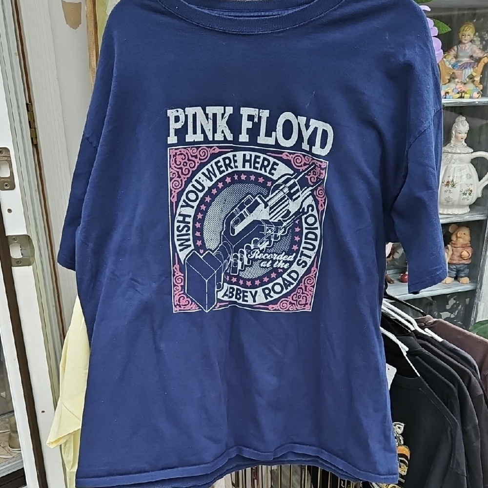 Pink Floyd Abbey Road Studios Blue Short Sleeve Tee Graphic Band Shirt